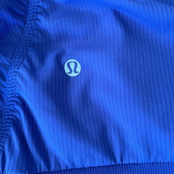 Lululemon jacket - Picture 3 of 4
